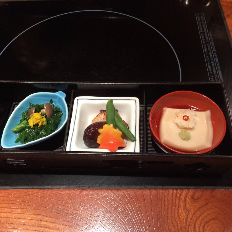 Assorted Appetizers(美々卯（みみう）)