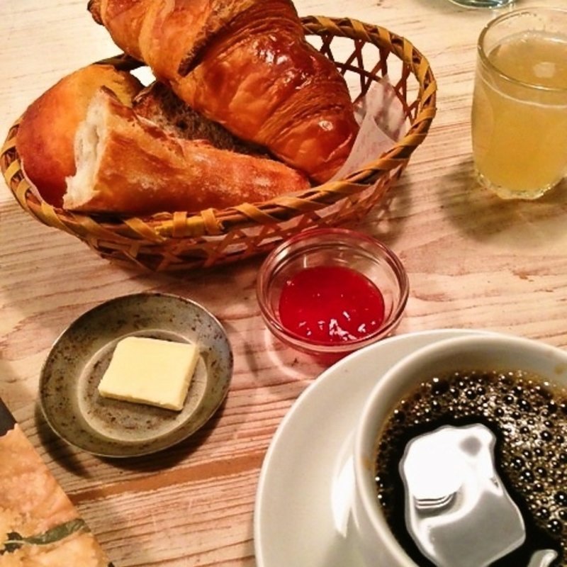 パン4種類のセット(カタネベーカリー)