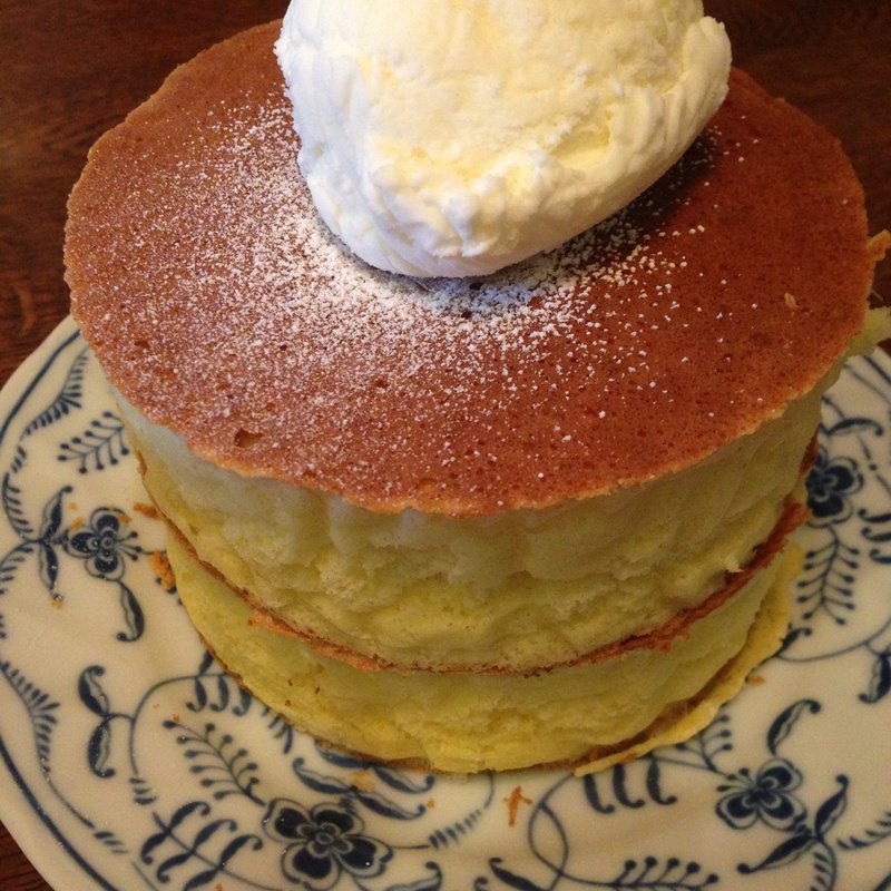 伊勢虎パンケーキ・ダブル・アイスクリームのせ。(伊勢虎珈琲 )
