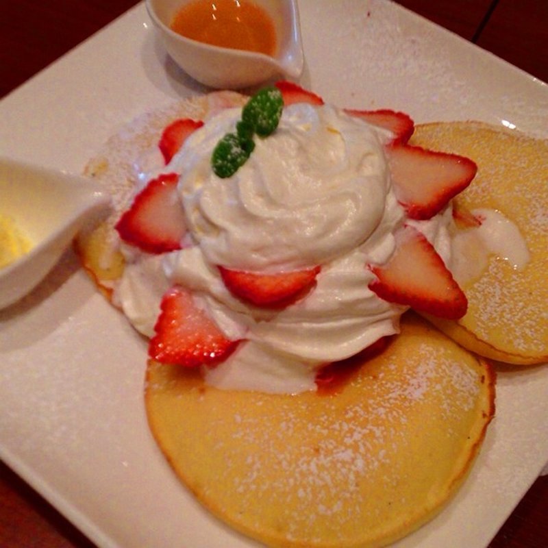 パンケーキ・いちご(カフェ バニヤン （Cafe Banyan）)