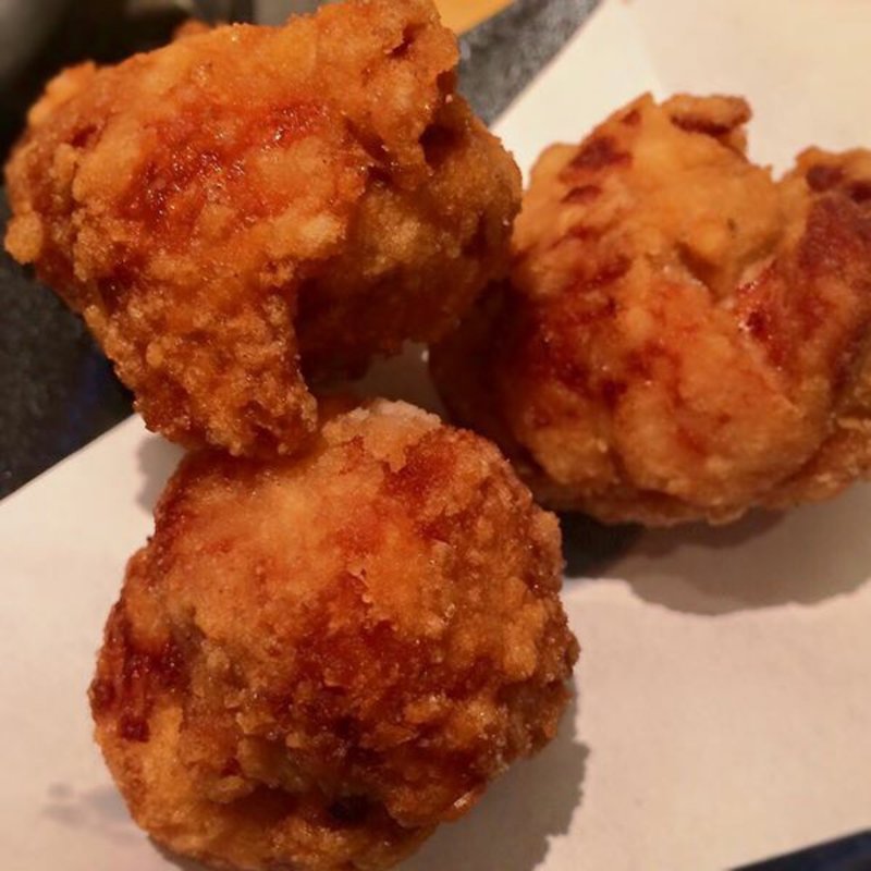 若鶏の唐揚げ博多秘伝のタレ仕込み（4個）(博多もつ鍋 蟻月 恵比寿)