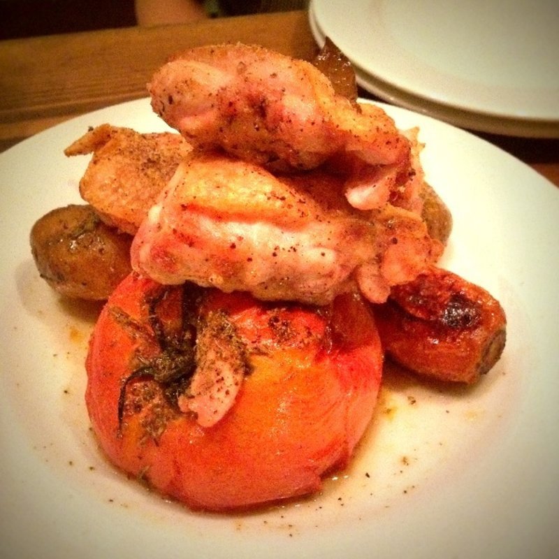 地鶏とトマト根菜のロースト(アヒルストア)