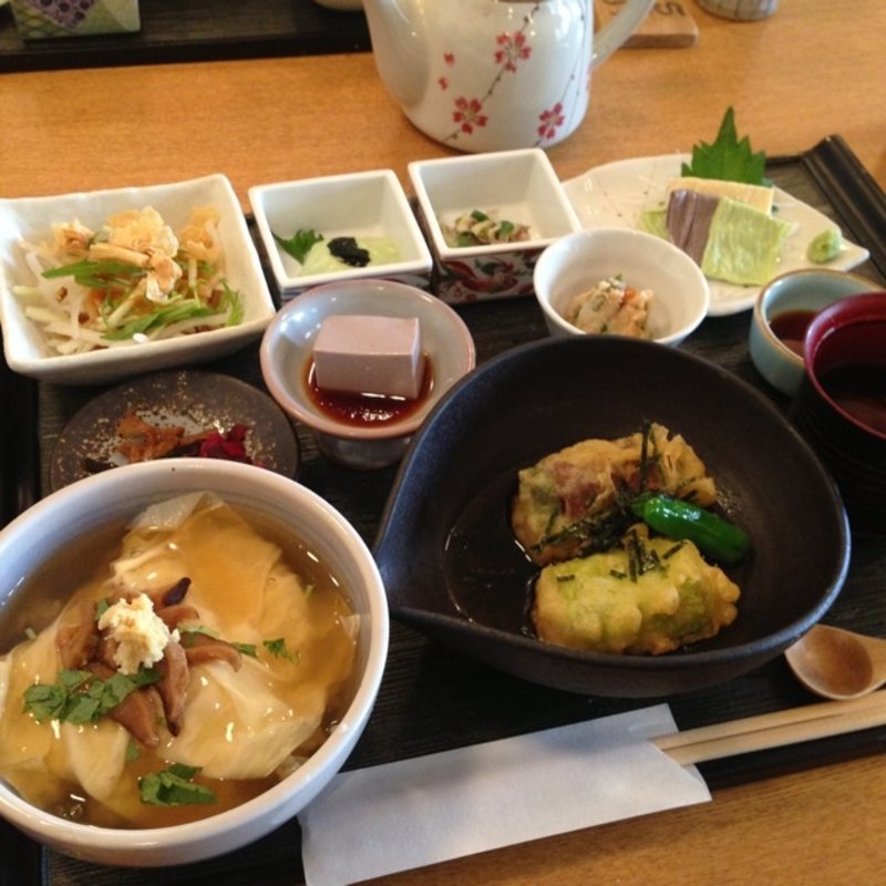 錦御前(ゆばんざい こ豆や 錦店 （ユバンザイコマメヤ）)