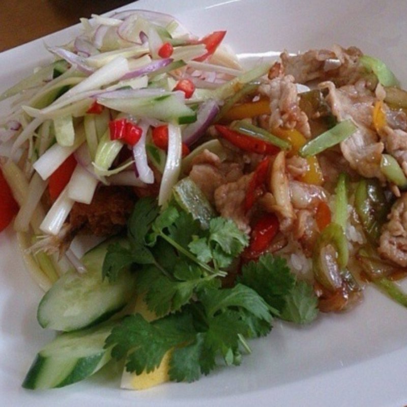 本日のランチ(リトル・バンコク )