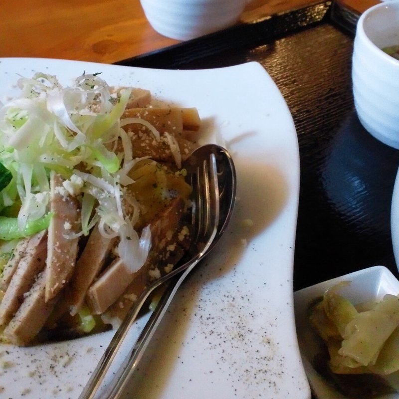 カルボナーラ月拉麺(餃子のドラゴンキッチン)