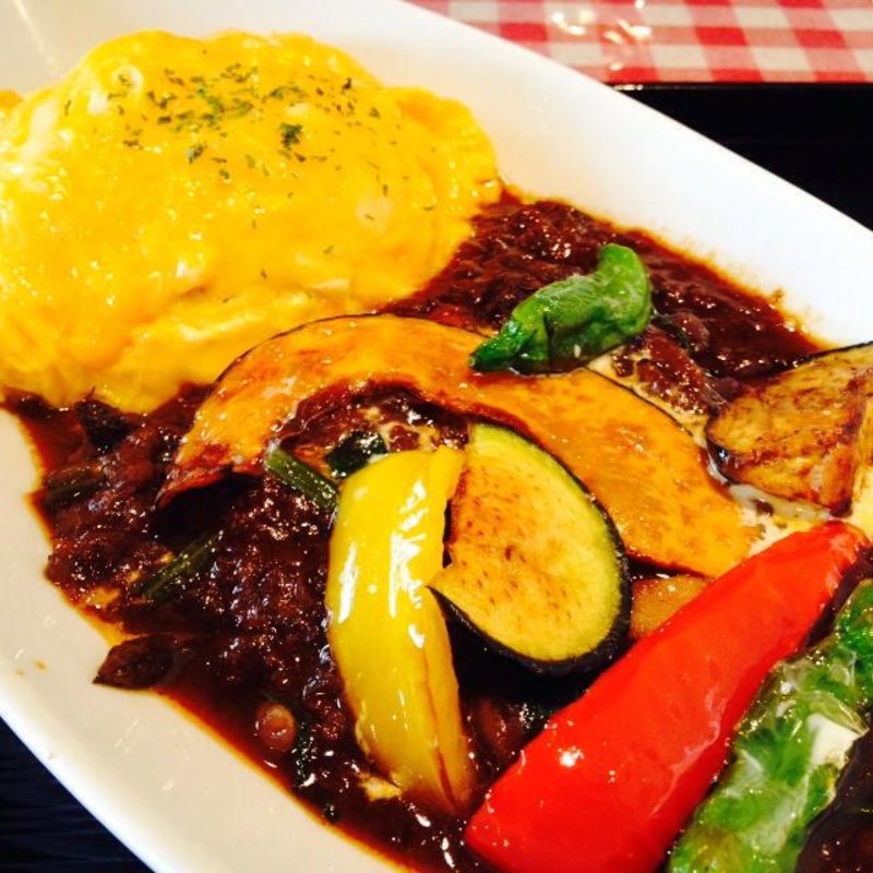 どっさり野菜の牛すじオムハヤシ(ヘイゾーダイニング （【旧店名】 コーヒーハウス・サギヌマ）)