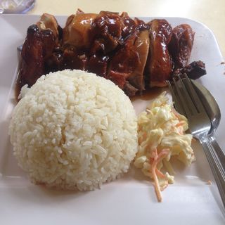 Half BBQ Chicken Rice(可愛特香鶏 Golden Rooster)