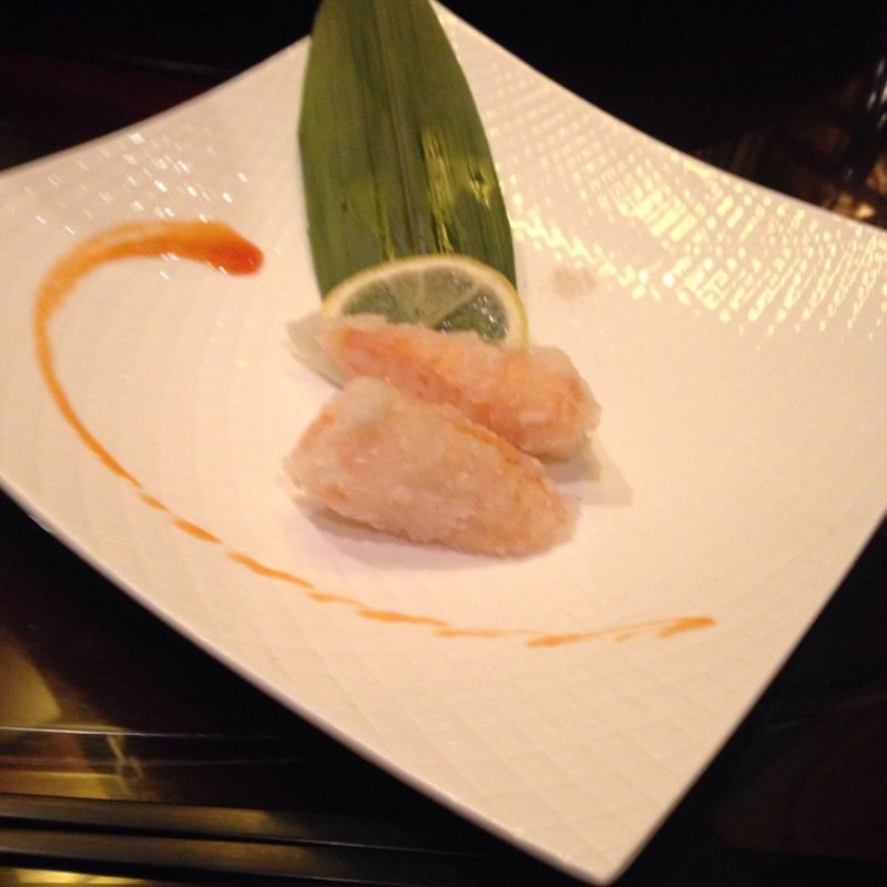 海鮮のﾗｲｽﾍﾟｰﾊﾟｰ巻き(香港海鮮飲茶楼　心斎橋店)