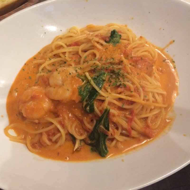 海老のトマトクリームパスタ(NewYork GardenPlace hug)