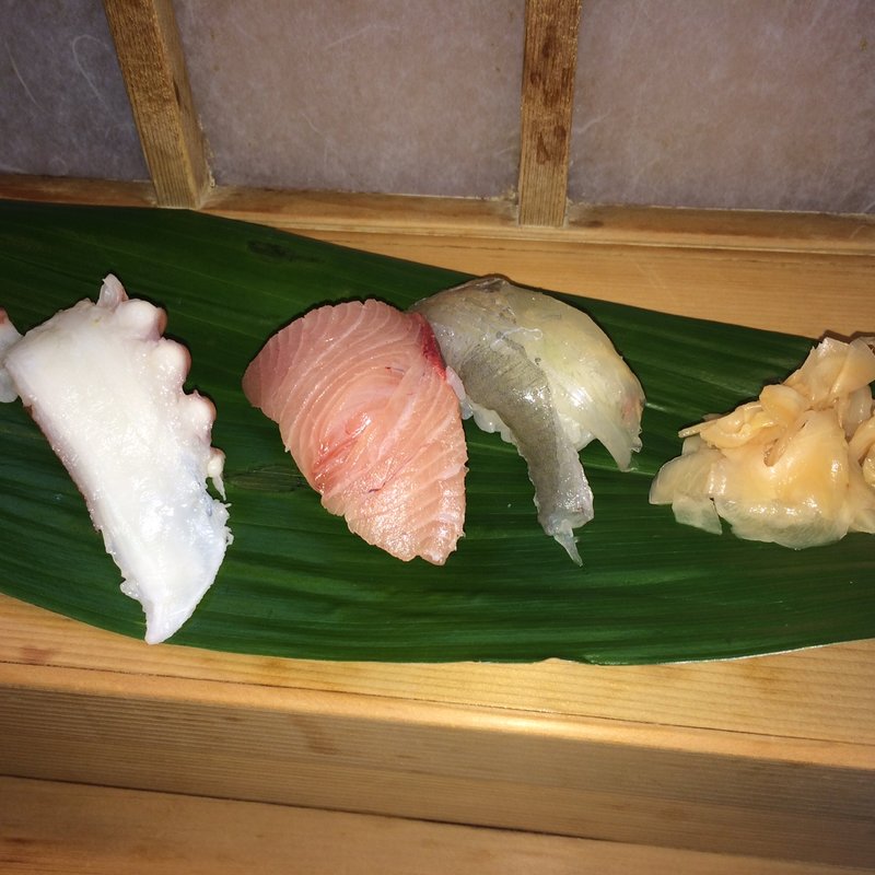 明石たこ　天然ブリ　ひらめ(藪sou鮨 旬の魚)