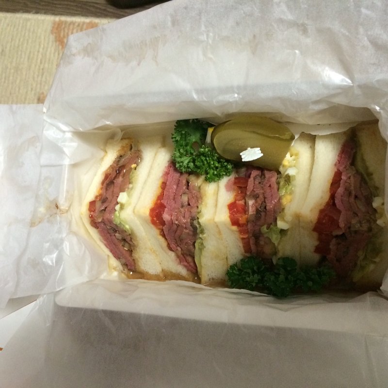 コールドビーフサンド(サンドウイッチ ルマン 宝塚南口本店)