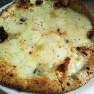 4Formaggi　4種のチーズ(ナプレ 南青山店 （Napule）)