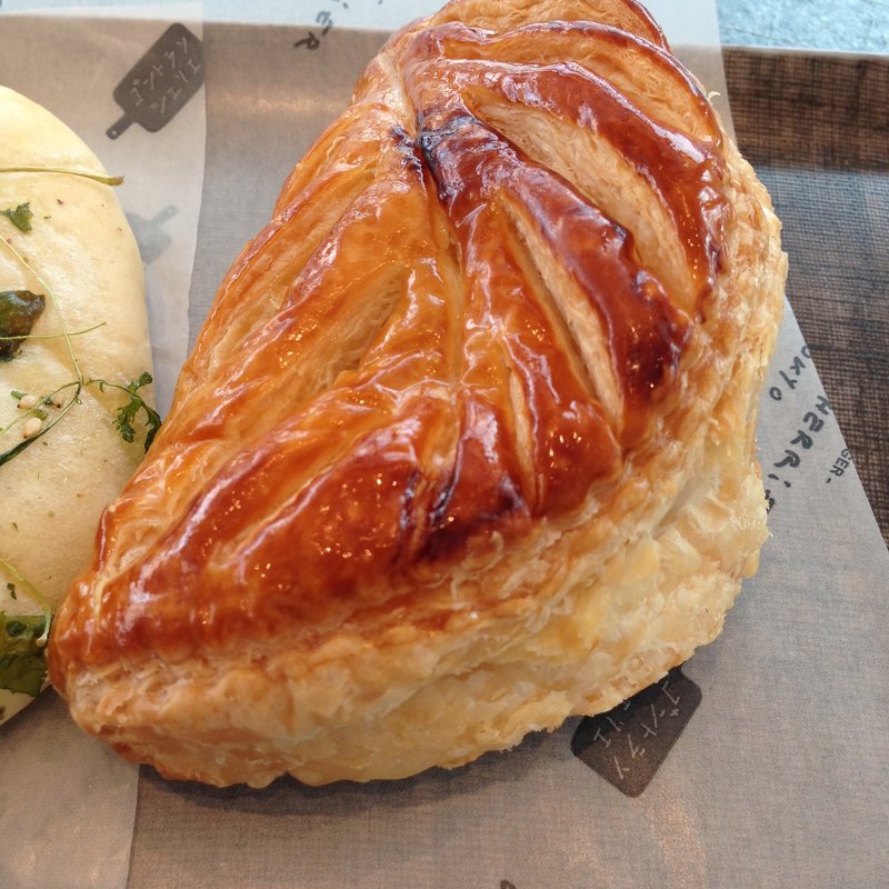 ショソン・オ・ポム(ゴントラン・シェリエ （GONTRAN CHERRIER TOKYO）)