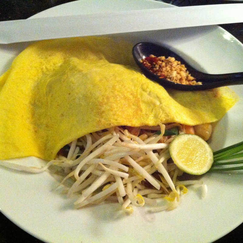 Famous "Phad Thai"(Absolute Thai)