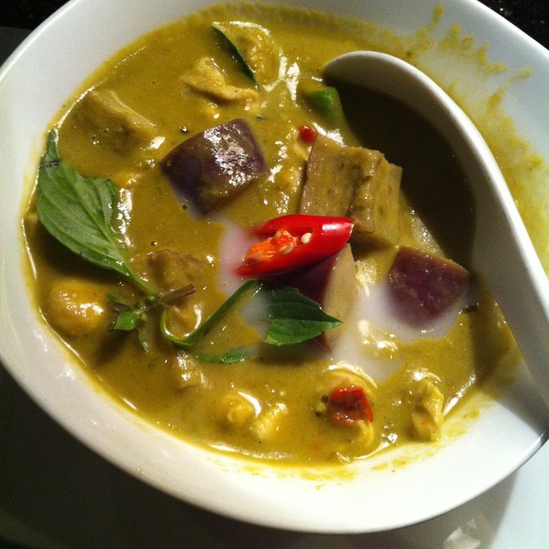 Green Curry Chicken(Absolute Thai)