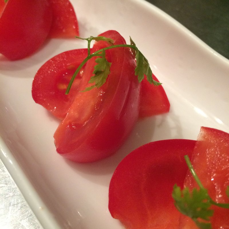 有機フルーツトマトのサラダ(Azabu-juban KAI)