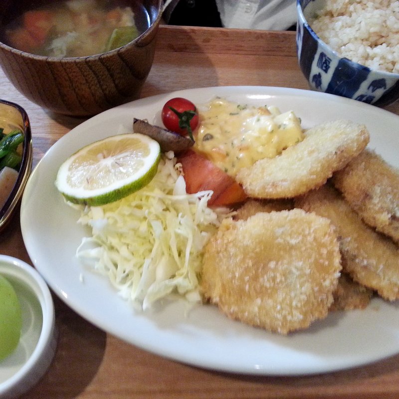 ハムカツランチ(キッチン わたりがらす)