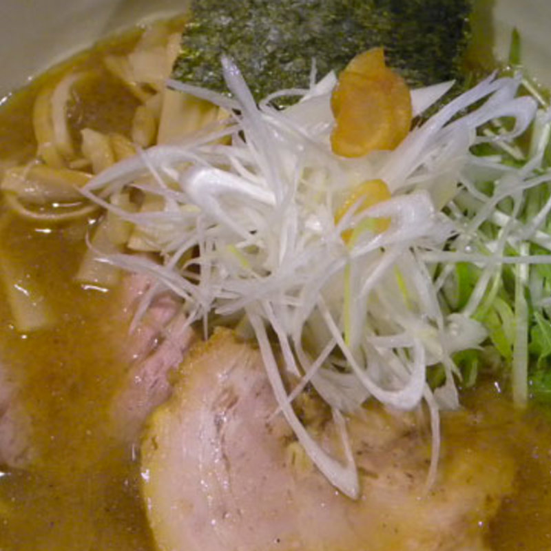 濃い出汁支那そば(なな蓮)