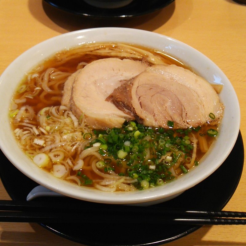 醤油ラーメン(麺処 絢)