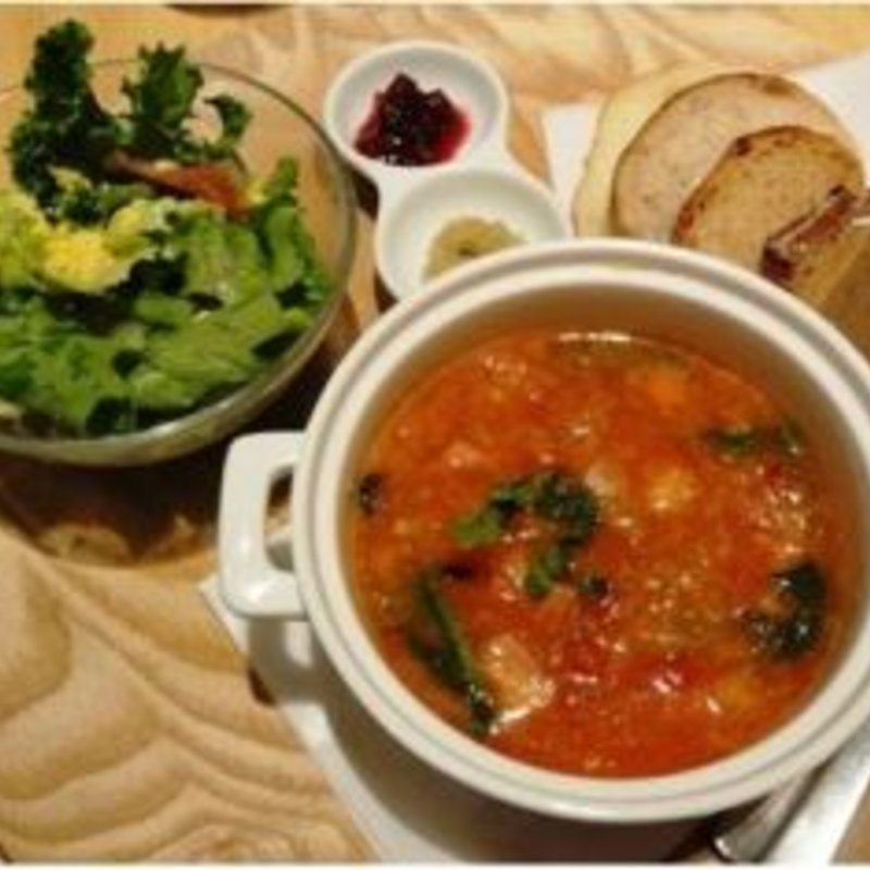 ゴロゴロ野菜のミネストローネ(ヘルシンキ・ベーカリー （Helsinki Bakery）)