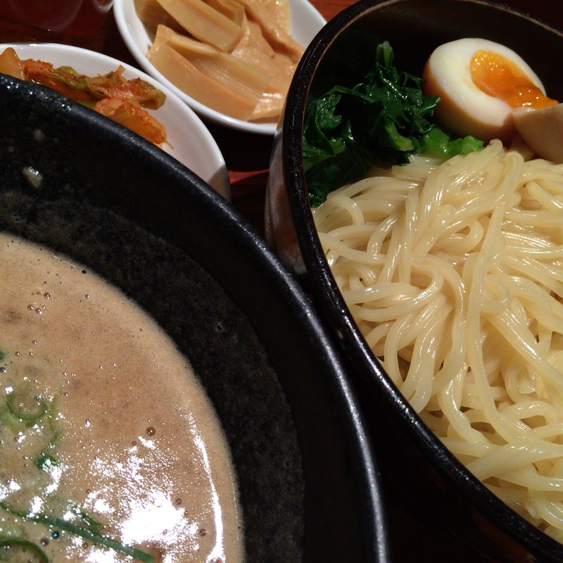 つけ麺大盛り(おちゃらん屋 ヨドバシカメラ店 )