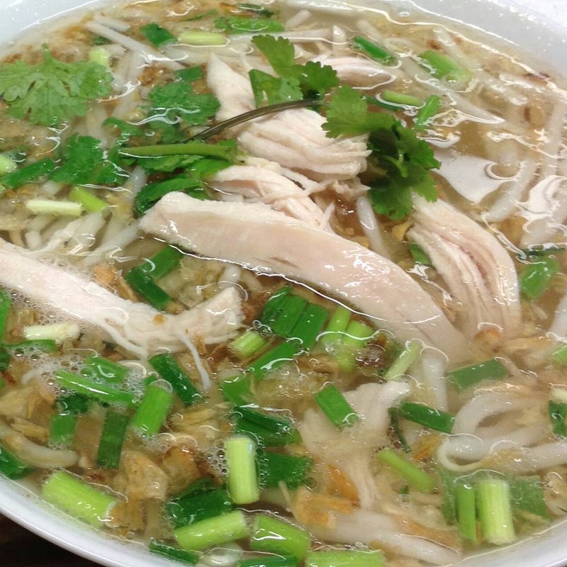 鶏肉フォー(ヒダリマキ２)