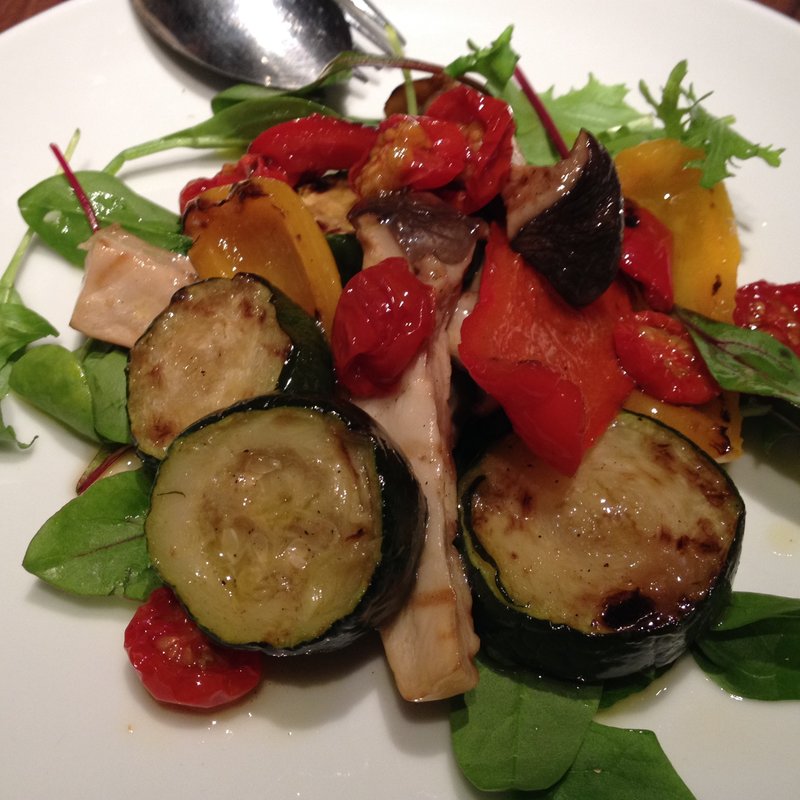 炭火焼きズッキーニと自家製ドライトマトのマリネ(Trattoria Ciaoro（トラットリア・チャオロ）)