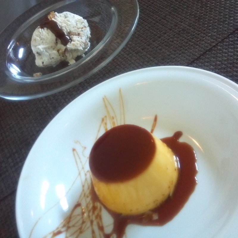 自家製プリン(MANNA マンナ)