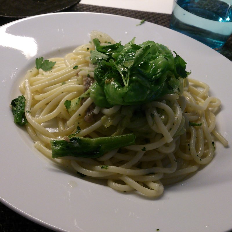 アンチョビと野菜のパスタ(MANNA マンナ)