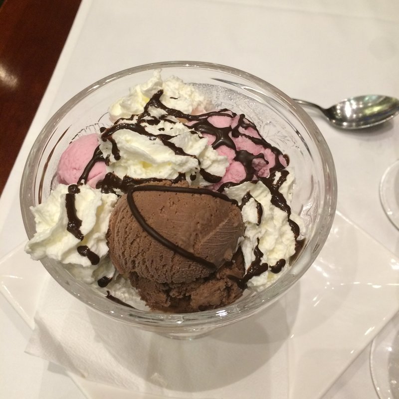 HELADOS(TAPAS CAFFETERIA  FERRAN)