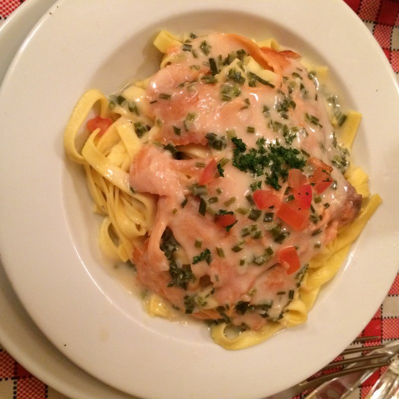 ENTREE PLAT DESSERT (P'TITE BOUGANATE)