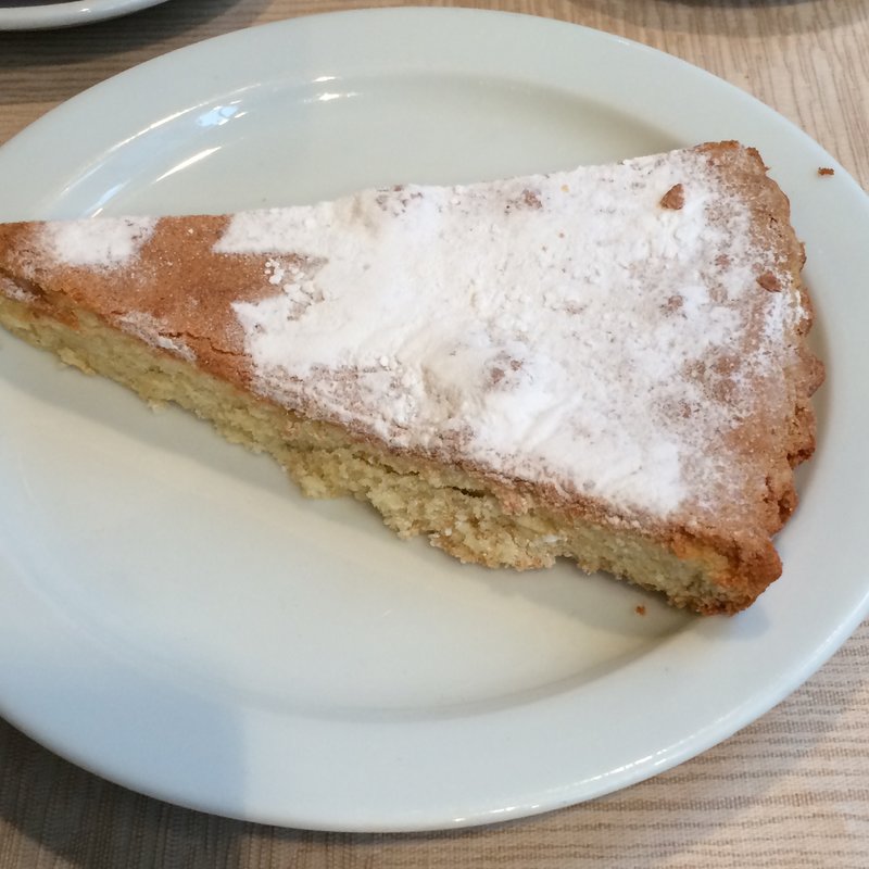 タルタ・デ・サンティアゴ(Els Porxos)