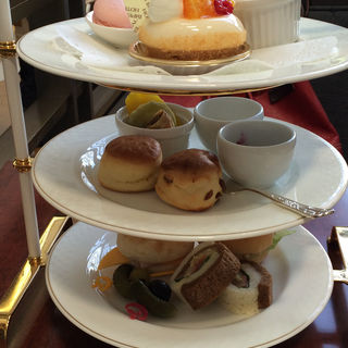 アフタヌーンティーセット(フライングトマトカフェ )