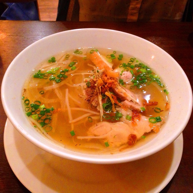 フォー (チキン)(ジャミル )