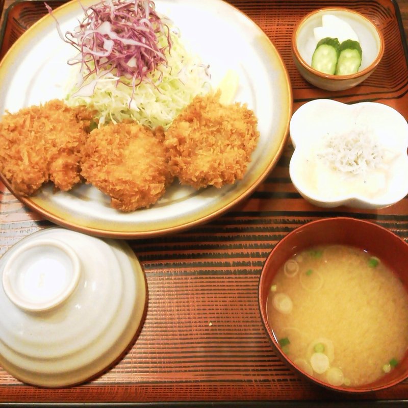 ヒレかつ定食(しょうざん)
