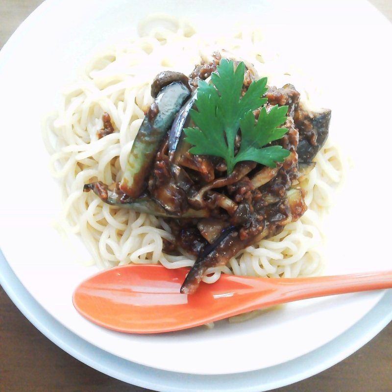 旬の野菜の合えそば　黒みそ仕立て(麺家三士 横浜ベイクォーター店)