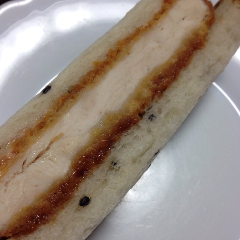 厚切りカツサンド(かたぎはらのパン屋さん )