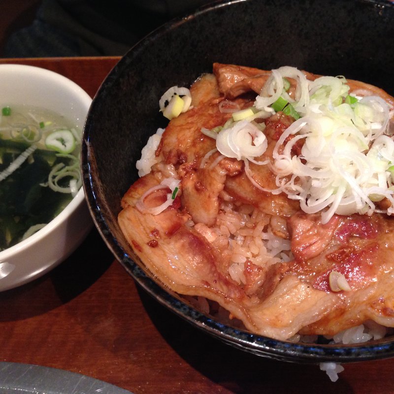 豚バラ丼大盛り(牛豊 八山田店 )