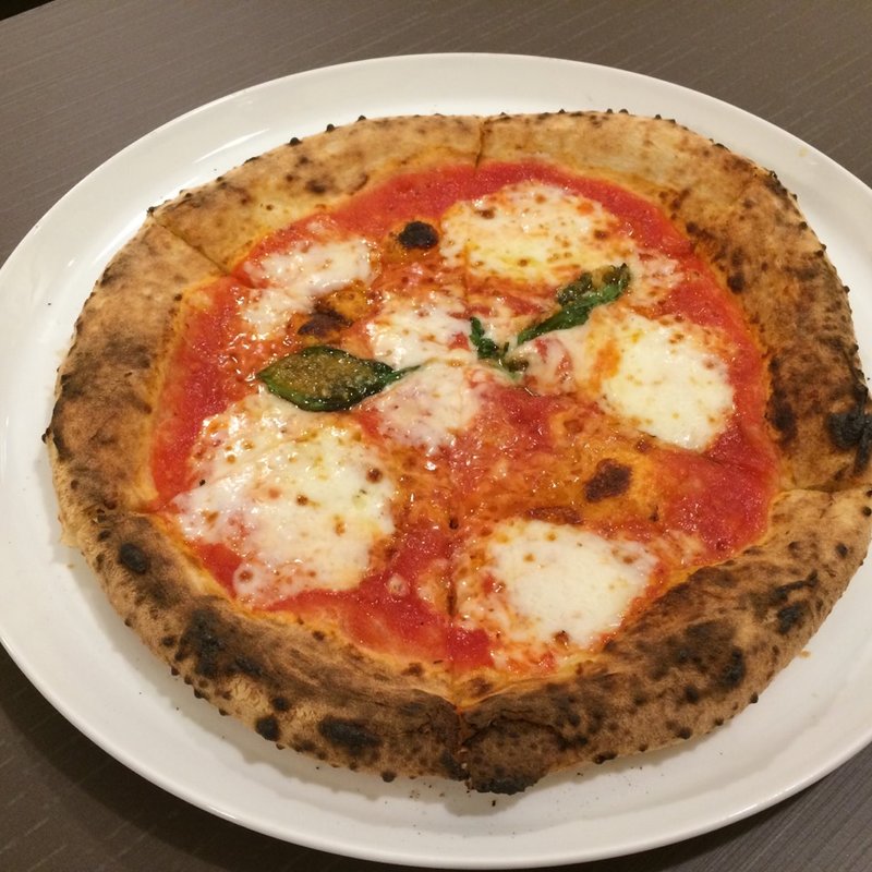 おススメ”マルゲリータ　チーズたっぷり”(CERTO!)