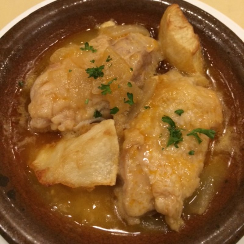 チキンの煮込み(スペイン料理銀座エスペロ みゆき通り店)