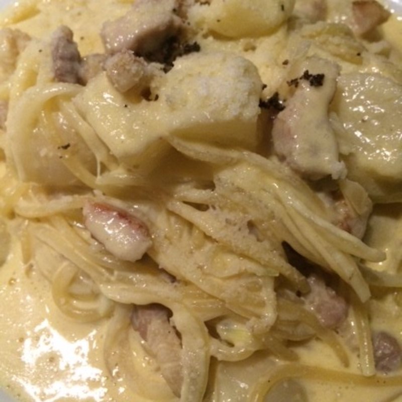 カルボナーラ(トラットリア　クアルト )