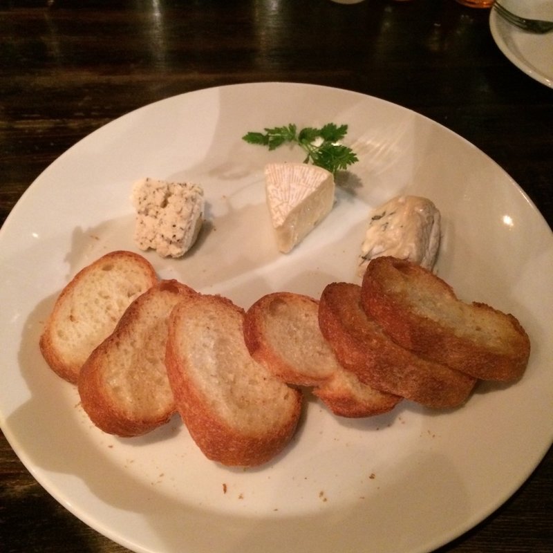 チーズの3種盛り合わせ(Whisky Gibier Bar&Shop 代々木上原)