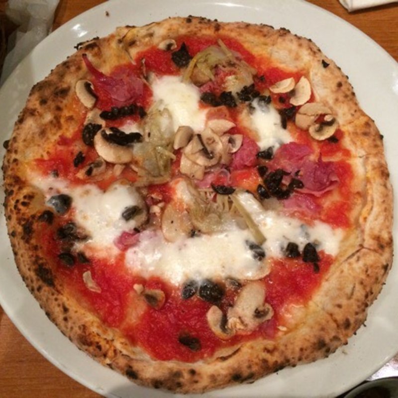 気まぐれピッツァ(PIZZA SALVATORE CUOMO & BAR 新宿)