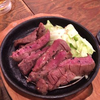 Grilled Beef Tongue(関根精肉店 三軒茶屋店 （せきねせいにくてん）)