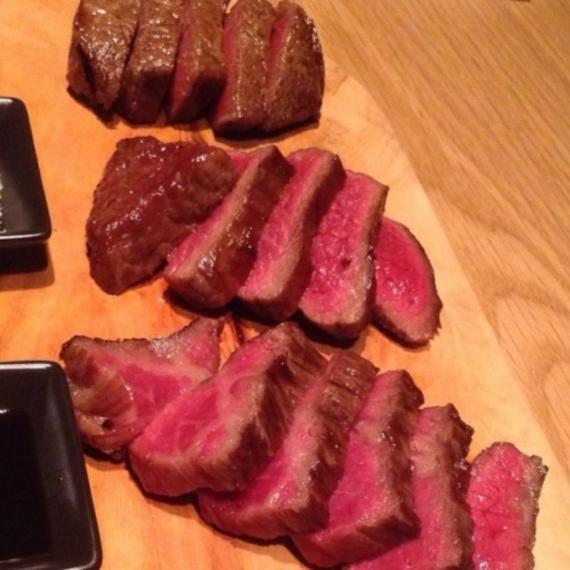 シャトーブリアン、ランプ、シキンボウの成熟肉(旬熟成 六本木店)