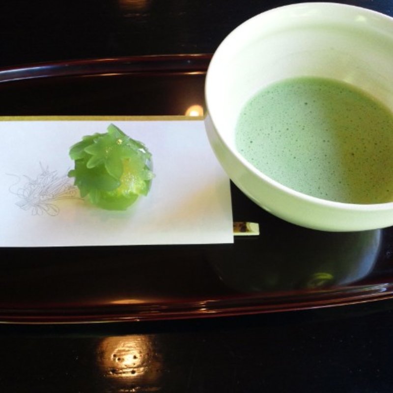 お抹茶と生菓子(和楽亭 （ワラクテイ）)