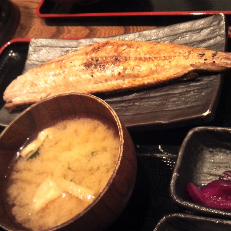 さんまの開き定食(越後屋 源太夫 （【旧店名】炭火焼干物食堂水茶屋お仙）)