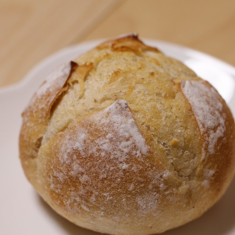 天然酵母田舎ぱん(焼きたてパン工房 る・ぱん)