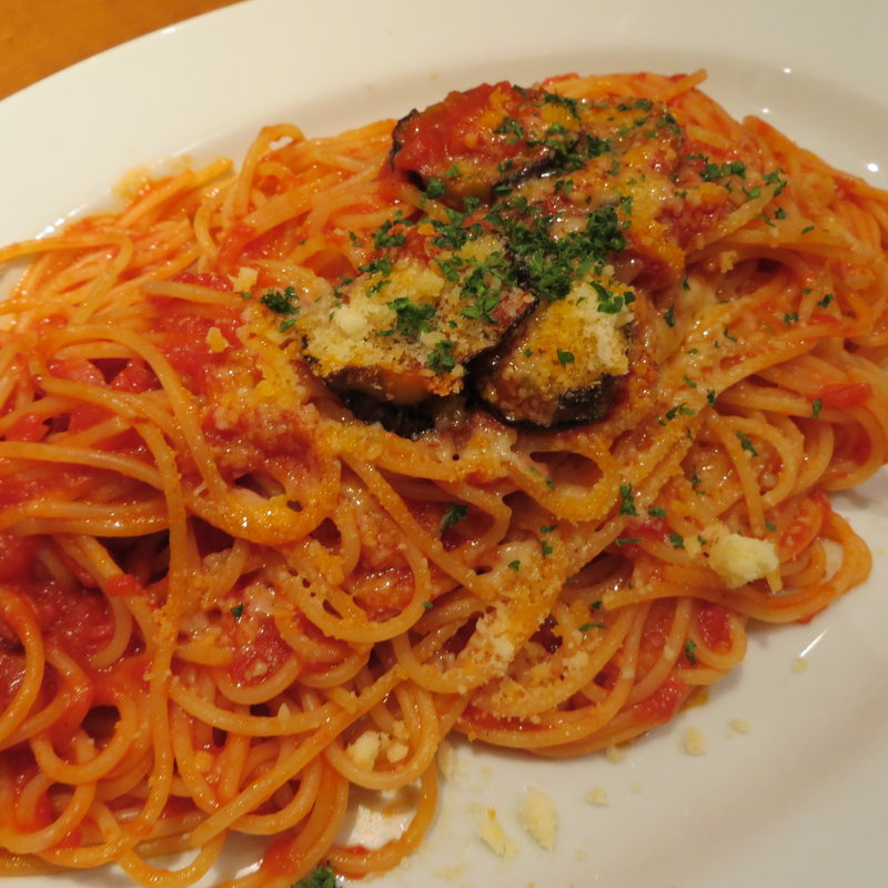 揚げ茄子とモッツァレラチーズの完熟トマトソース(パステルイタリアーナ 高崎店 )