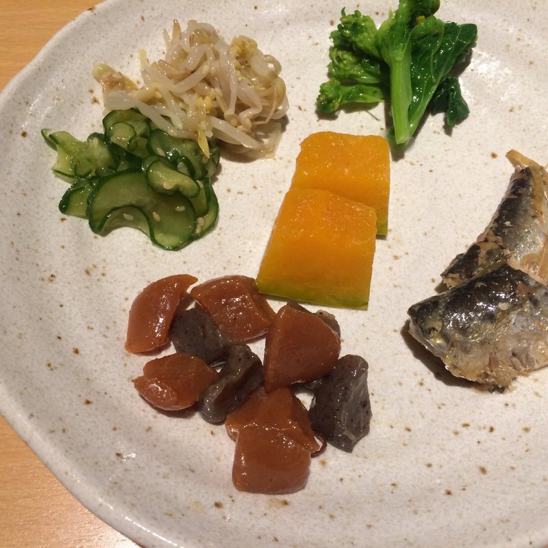おばんざい盛り合せ
